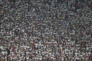 Pela 1ª vez, São Paulo terá 10 jogos seguidos com 30 mil torcedores no Morumbi