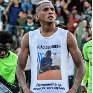 Série D: Lateral do Tocantinópolis faz homenagem para filho do presidente