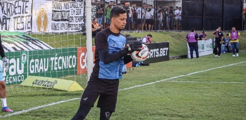 Matheus Nogueira virou titular do ABC na fase decisiva da Série C