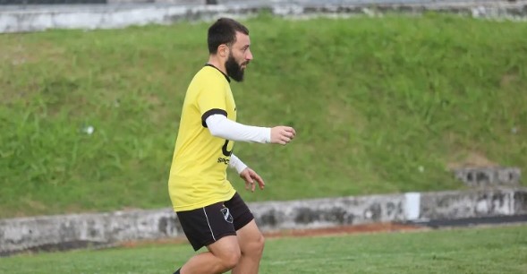 Guilherme Garré confia no elenco do ABC para vencer o Paysandu