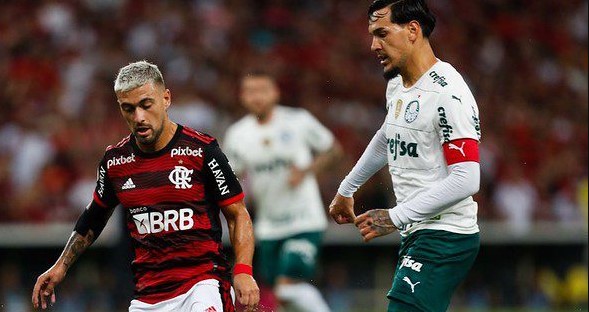 Palmeiras e Flamengo fazem grande duelo pelo Brasileirão