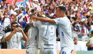 Bahia 2 x 1 Vasco - Tricolor vence de virada com direito a recorde na Fonte Nova
