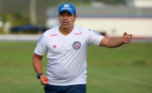 Série B: Náutico oficializa ex-treinador de Ponte Preta e Bahia