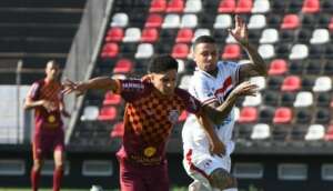 Botafogo-SP 0 x 1 Sertãozinho - Em jogo truncado, venceu quem atacou mais