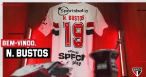 São Paulo anuncia atacante do Manchester City