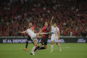 Athletico 0 x 0 Estudiantes-ARG - Furacão tem gol anulado e não sai do zero na Arena da Baixada