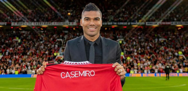 Casemiro estreia no Manchester United