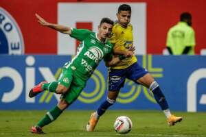 Série B: Empate com Cruzeiro anima Chapecoense para confronto direto