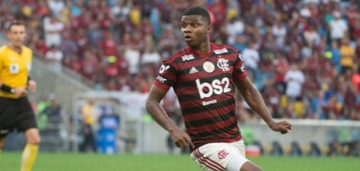 Série B: Cruzeiro encaminha a contratação de atacante ex-Flamengo
