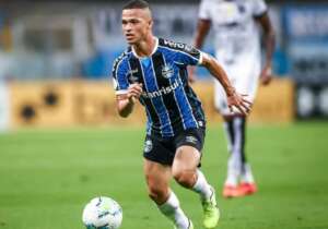 Série B: Chapecoense se acerta com Grêmio por volante