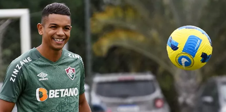 Em treino no Fluminense, Veja David Braz