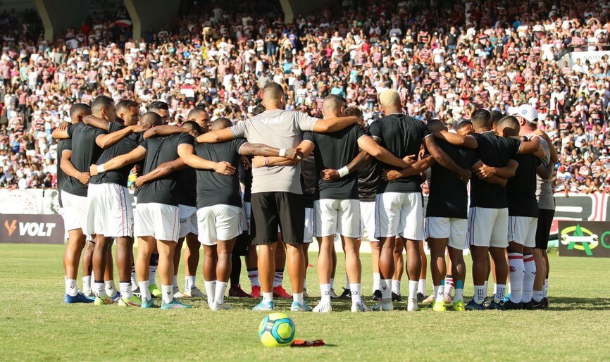 elenco torcida santa cruz