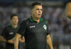 Série C: Treinador deixa Manaus após eliminação
