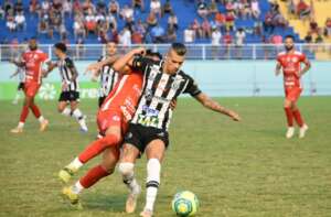 Rio Branco-AC 0 x 0 ASA-AL - Em duelo marcado por brigas, Estrelão e Fantasma ficam no zero