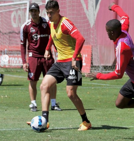 ferraresi sao paulo.jpg treino.jpg