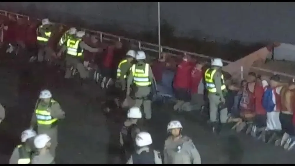 Série B: Policiais agridem torcedores do Náutico em jogo contra o CSA 2 torcedores do Náutico agredidos Série B