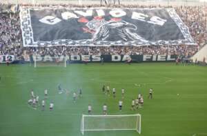 Como nascem as perigosas alianças entre as torcidas organizadas no Brasil