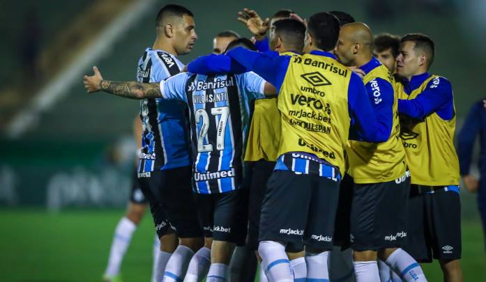 Grêmio assume vice-liderança da Série B