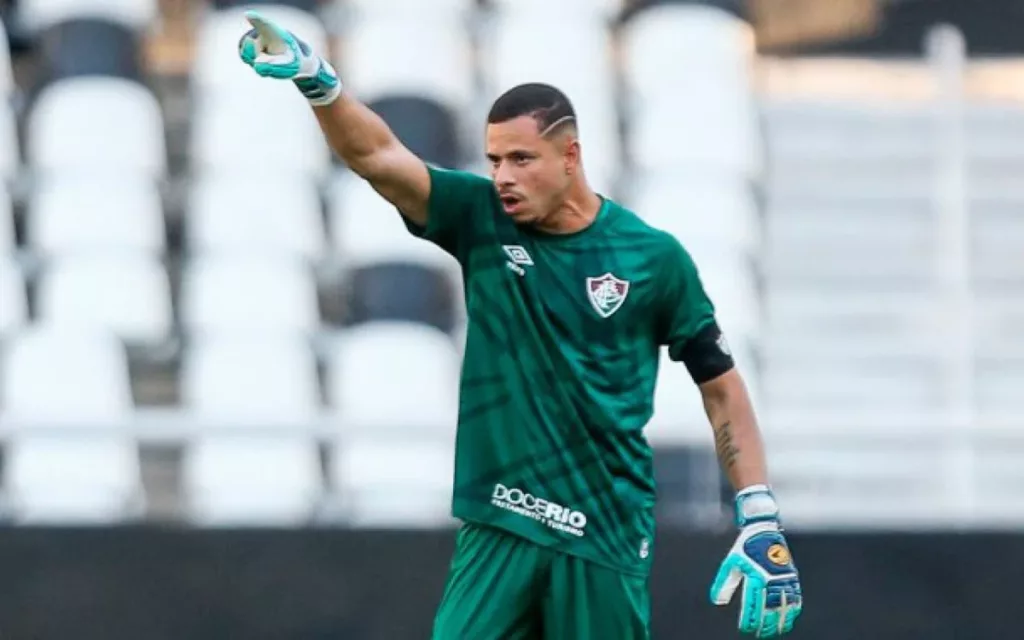Série B: Guarani aguarda exames para anunciar ex-goleiro de time da Série D 2 joao lopes