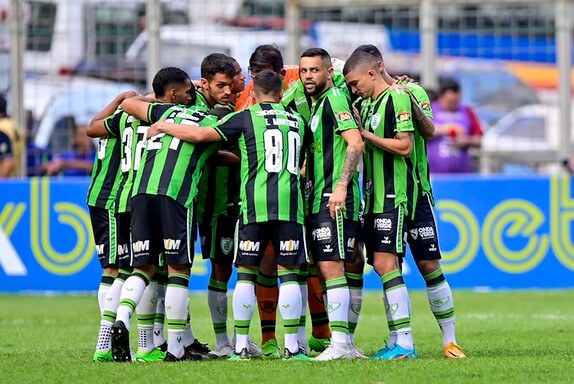 jogadores reunidos america mg 2022 01