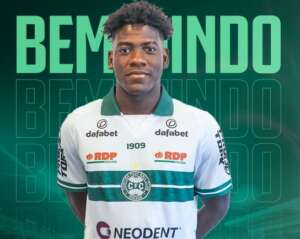 Coritiba anuncia contratação de volante colombiano