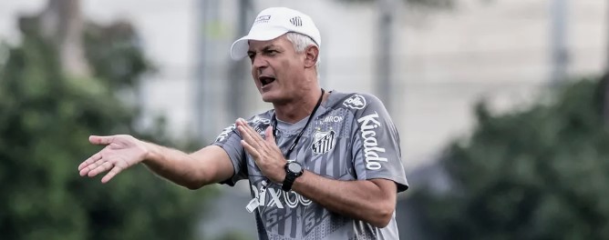 Técnico ainda tem dúvidas na escalação do Santos para o clássico