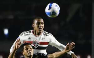 São Paulo recebe proposta de Fulham por destaque de 20 anos