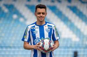 Lateral troca Avaí por time do G4 da Série B