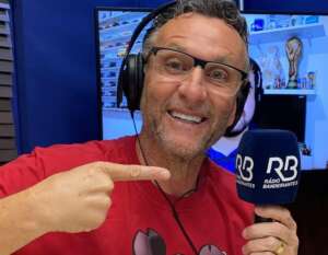 Patrocinadora faz homenagem ao Corinthians com vídeo narrado por Neto. Veja!!