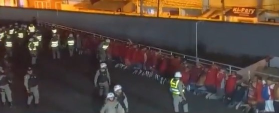 policias agridem torcedores nautico