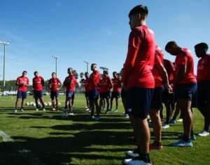 Red Bull Bragantino recebe sondagem por dupla de zaga