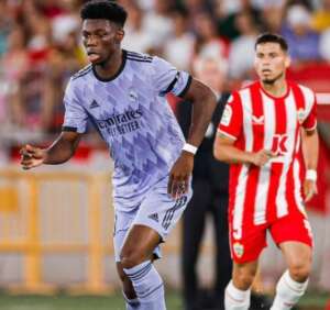 ESPANHOL: Real Madrid sofre para derrotar o Almería na estreia do campeonato