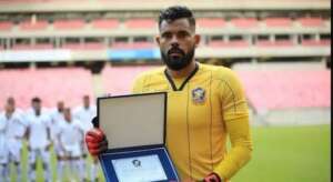 Série B: Náutico age rápido e acerta com goleiro de rival pernambucano