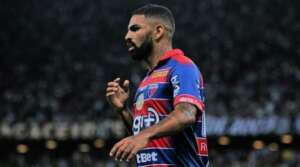 Árbitro revela xingamentos de meio campo do Fortaleza