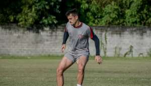 Série C: Após saída conturbada, lateral do Vitória quer reencontrar Figueirense sem atritos