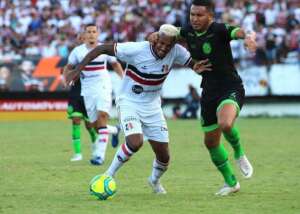 Santa Cruz-PE 0 x 0 Tocantinópolis-TO - Diante de público recorde, Tricolor decepciona e fica no zero