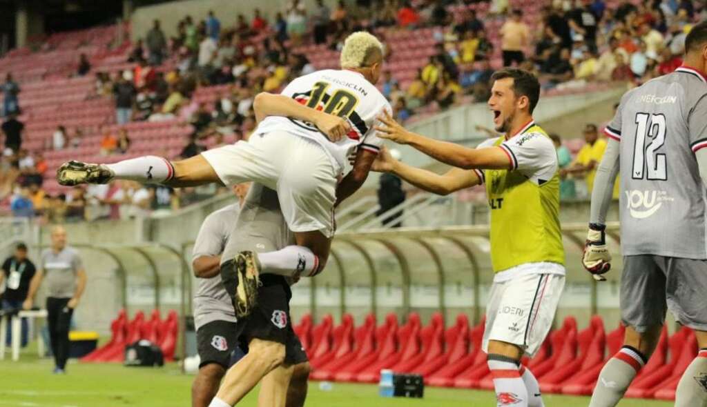 Retrô-PE 1 x 2 Santa Cruz-PE – Coral segura pressão e avança às oitavas