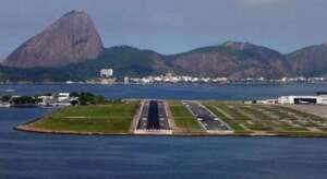 Série B: Delegação do Brusque leva susto no aeroporto Santos Dumont