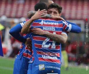 São Paulo 0 x 1 Fortaleza - Tricolor para em tarde brilhante de Fernando Miguel