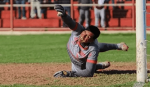 Sidão desabafa sobre sua carreira após acesso a elite de SC