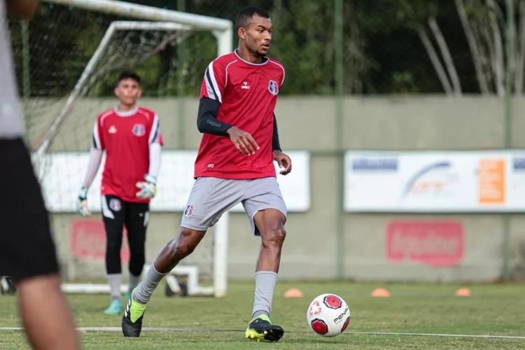 Série D: Santa Cruz empresta zagueiro destaque no futebol paulista 2 20220921174846196295a