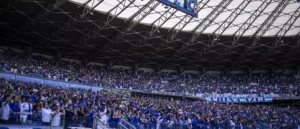 Cruzeiro recebe o Vasco no Mineirão lotado para carimbar a volta à elite nacional