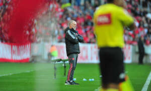 Mano Menezes avalia Inter superior ao Cuiabá: 