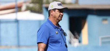 Moacir Júnior, técnico da Seleção FI da Série C da 4ª rodada