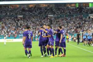 Argentinos estão mais confiantes que brasileiros ao apontar campeão da Copa