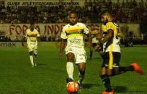 Brusque x Criciúma - Por um lado, sair do Z4. Por outro, ter o acesso