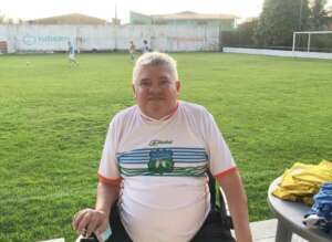 Ex-jogador faz rifa solidária para o tratamento de esclerose lateral amiotrófica