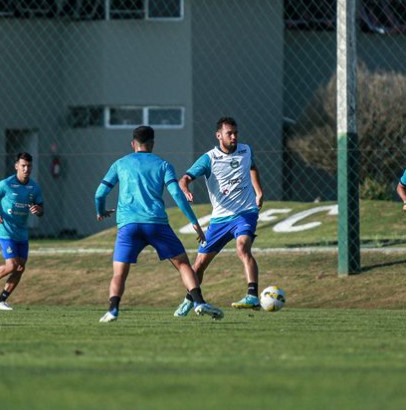 Brasileirão: Willian Farias desfalca o Coritiba e Bernardo deve compor o meio-campo