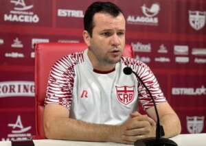 Série B: Após demissão, Daniel Paulista se despede e deseja sucesso ao CRB