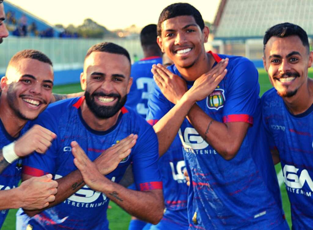 COPA PAULISTA: Com dois grandes jogos, começam as semifinais 2 Copa Paulista - São Caetano x XV de Piracicaba